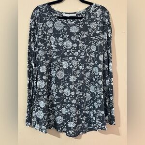 Peruvian Connection Black and White Floral Blouse size XL